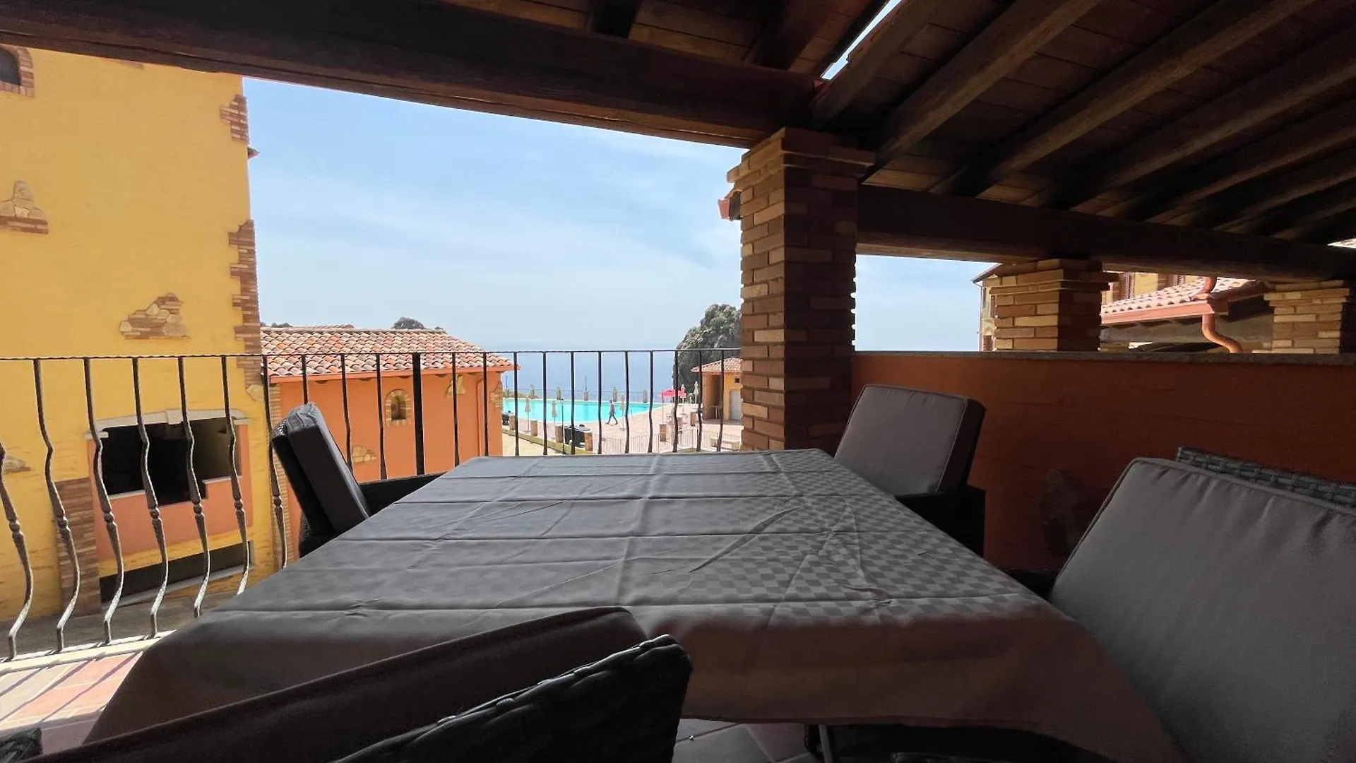 Lo Scirocco Tanca Piras Villa Nebida